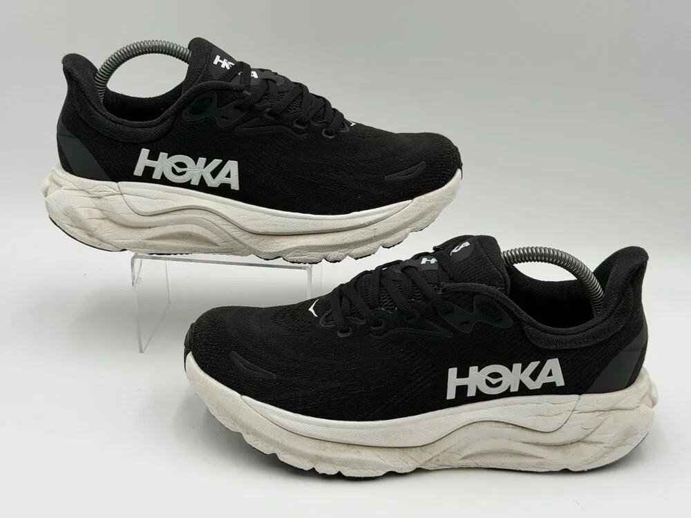 Hoka One One Arahi 8 Shoes Womens Size 9.5D Black White Running Athletic Sneaker